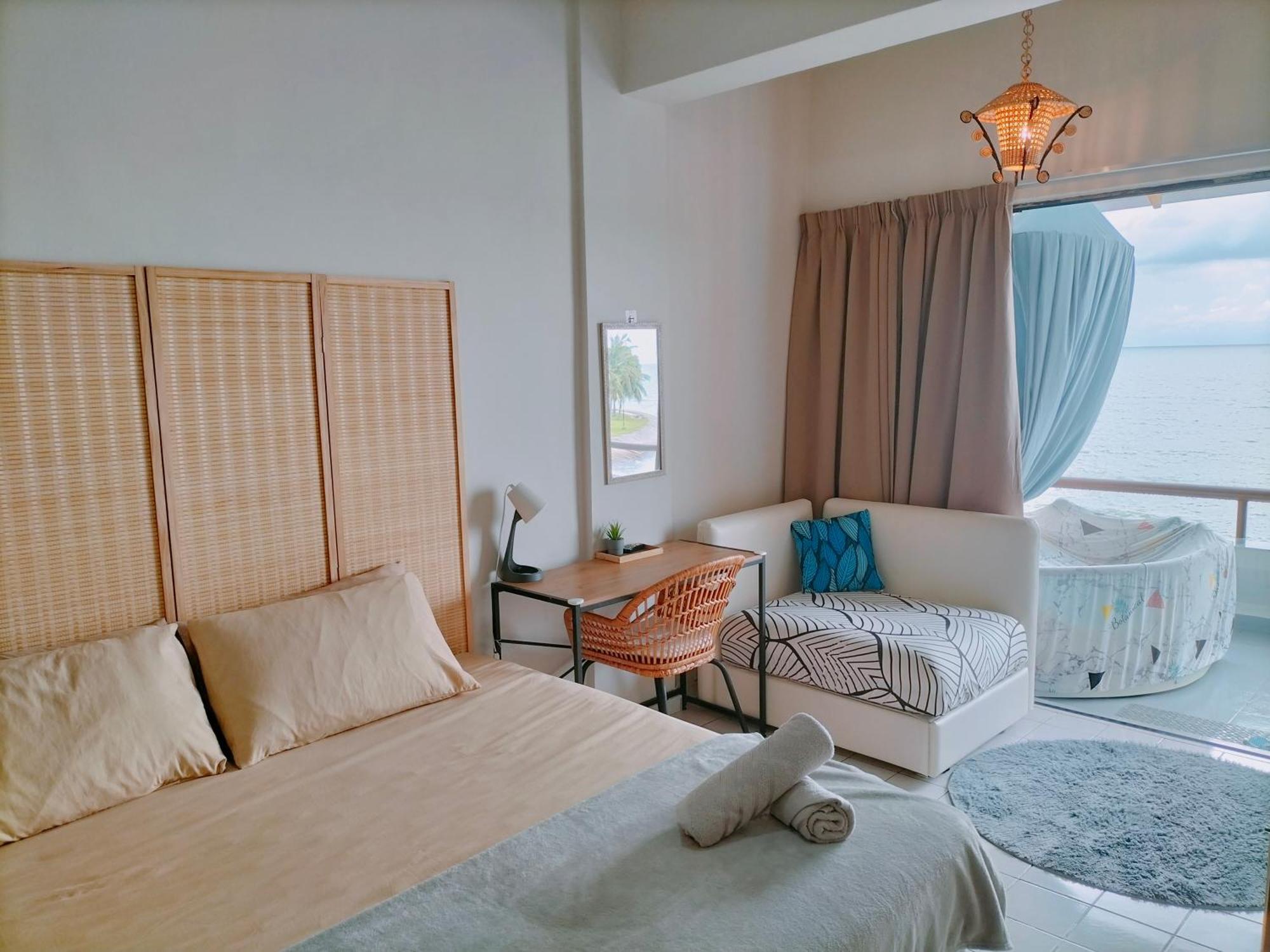 Seafront Sunsetspa Port Dickson Extérieur photo